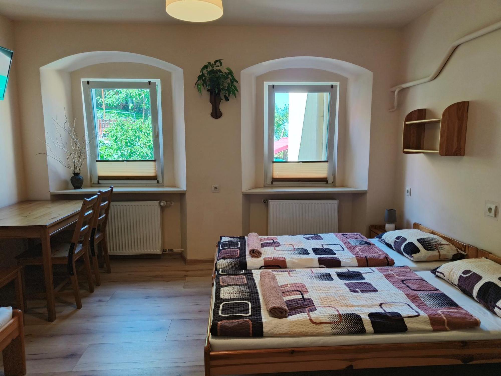 Apartamenty I Pokoje Goscinne "Wacus" Srebrna Góra Екстериор снимка